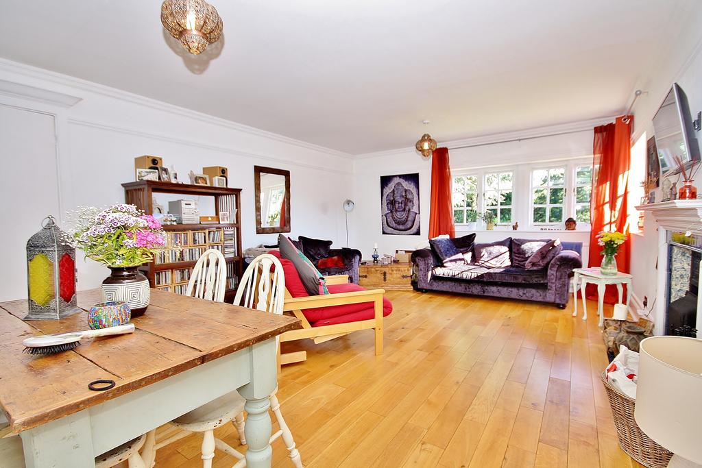 Heathside Road, 6 Garth, 37... 2 bed apartment £1,400 pcm (£