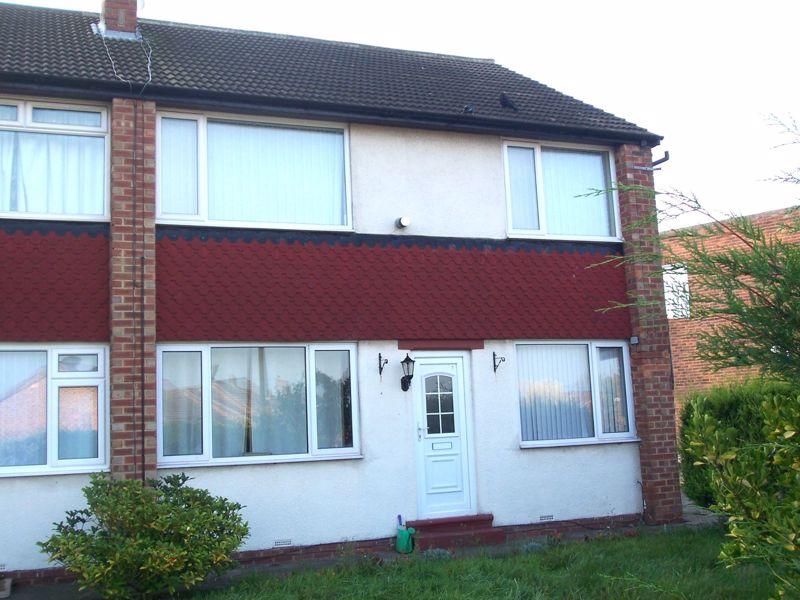 Otterburn Gardens, Brookfield, Middlesbrough, TS5 8DE 2 bed apartment