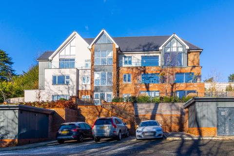 2 bedroom apartment for sale - Church Hill, Caterham