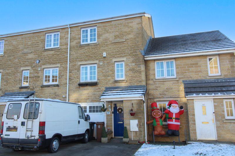 Wasp Mill Drive, Wardle OL12 9BB 4 bed townhouse £210,000