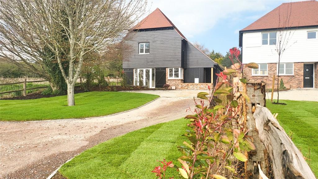 Walnut Tree House