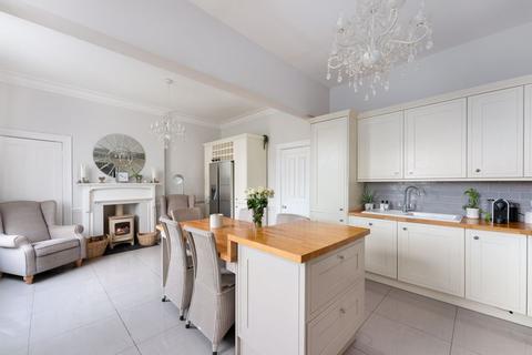 79 Brunstane Road, Edinburgh, EH15 2QS