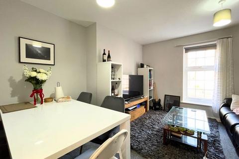 undefined, Vallis Way, Frome