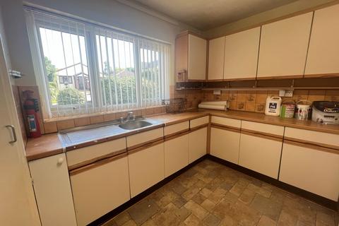 2 bedroom detached bungalow for sale, Edith Road, Kirby-le-Soken, Frinton-on-Sea, CO13