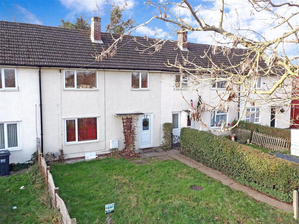 Barncroft Way, Havant, Hampshire 3 bed terraced house £230,000