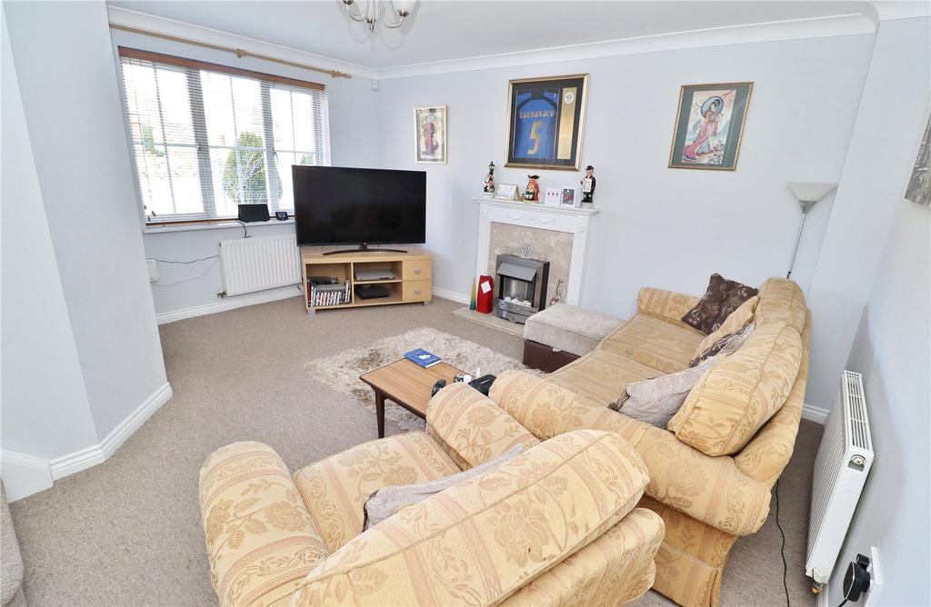 Woodland Close, Verwood, Dorset, BH31 2 bed terraced house £1,050 pcm
