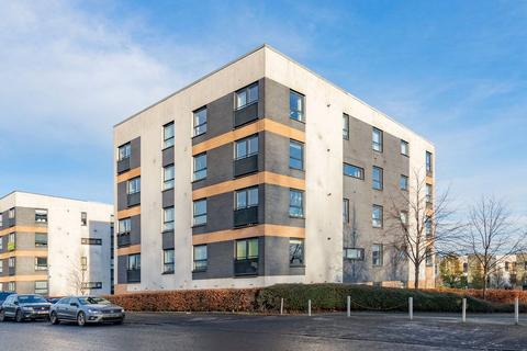 2 bedroom apartment to rent, Firpark Close, Glasgow