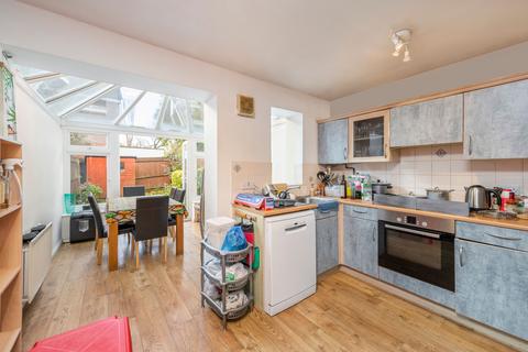 2 bedroom terraced house to rent, Burrow Road, London, SE22