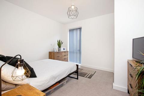 1 bedroom flat for sale - Roden Street, Ilford, IG1