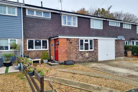 33 Aintree Road, Calmore, Southampton, SO40 2TL
