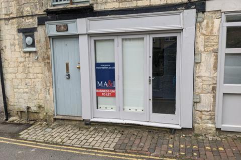 Property to rent, The Waterloo, CIRENCESTER,