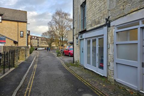 Property to rent, The Waterloo, CIRENCESTER,