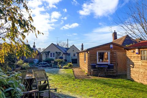 3 bedroom detached bungalow for sale - Bethersden Road, Smarden, Ashford, Kent