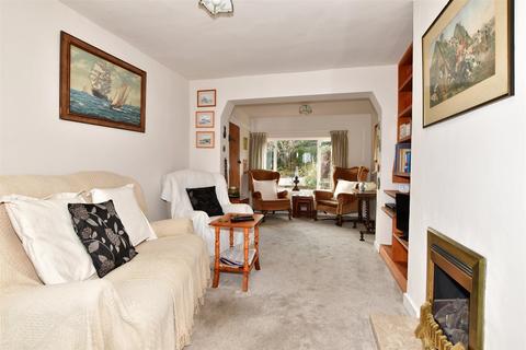 3 bedroom end of terrace house for sale, The Street, Dover, Kent