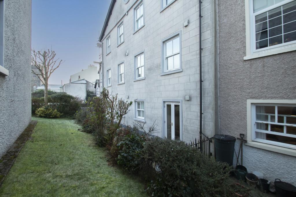 Well Head, Fountain Street, Ulverston 2 bed ground floor flat for sale