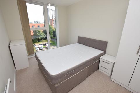 2 bedroom flat to rent, Bridgewater Gate, Woden Street, Salford, M5