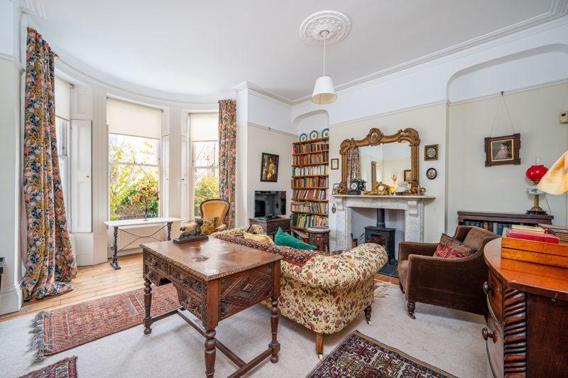 Drawing room