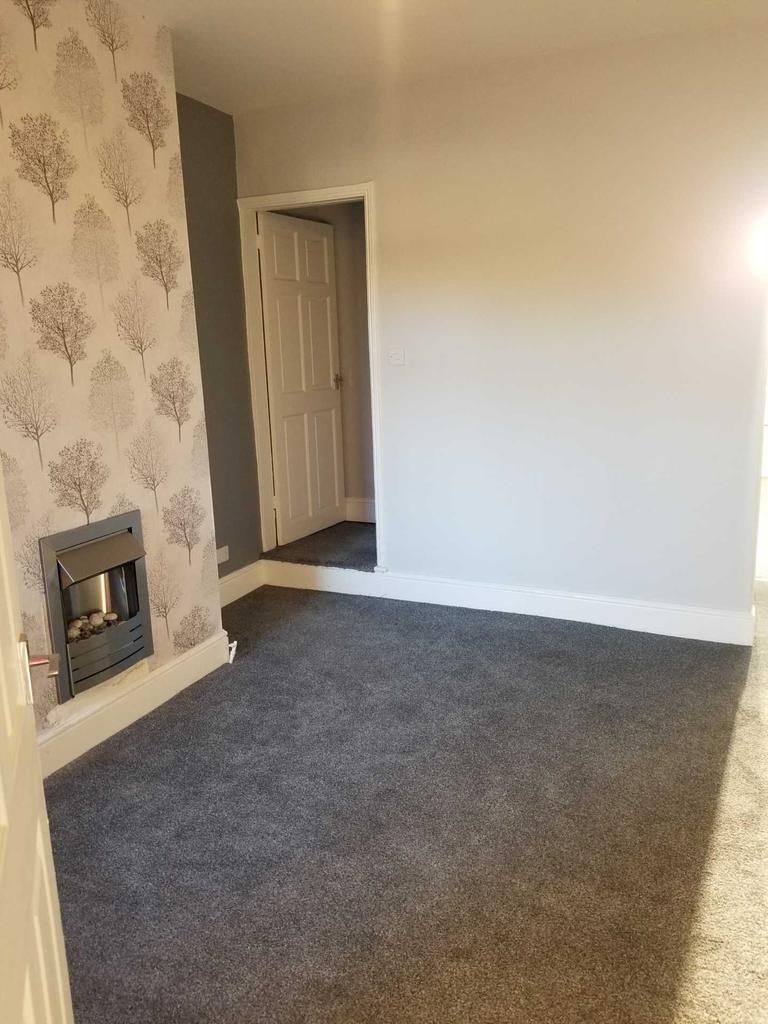 Forest Road, Burton Upon Trent 2 bed terraced house £649 pcm (£150 pw)