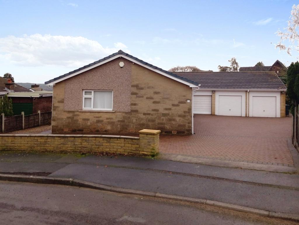 Hoylake Avenue, Fixby, Huddersfield, HD2 4 bed bungalow to rent £