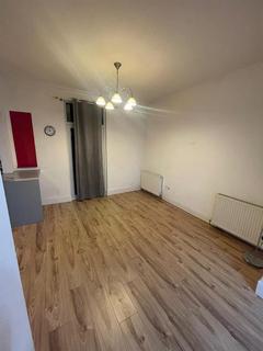3 bedroom terraced house to rent, Gorsedale Road, Liverpool