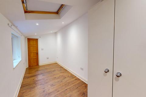 1 bedroom flat to rent, Western Road, Brighton, BN1