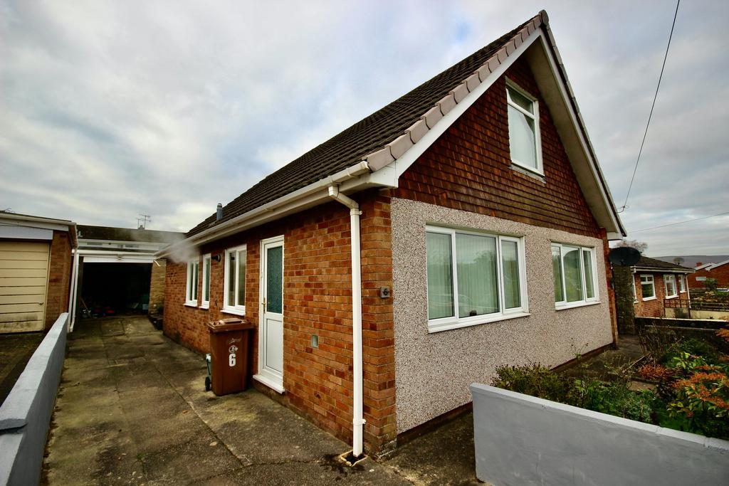Telford Close, Penpedairheol, Hengoed 4 bed bungalow for sale £325,000