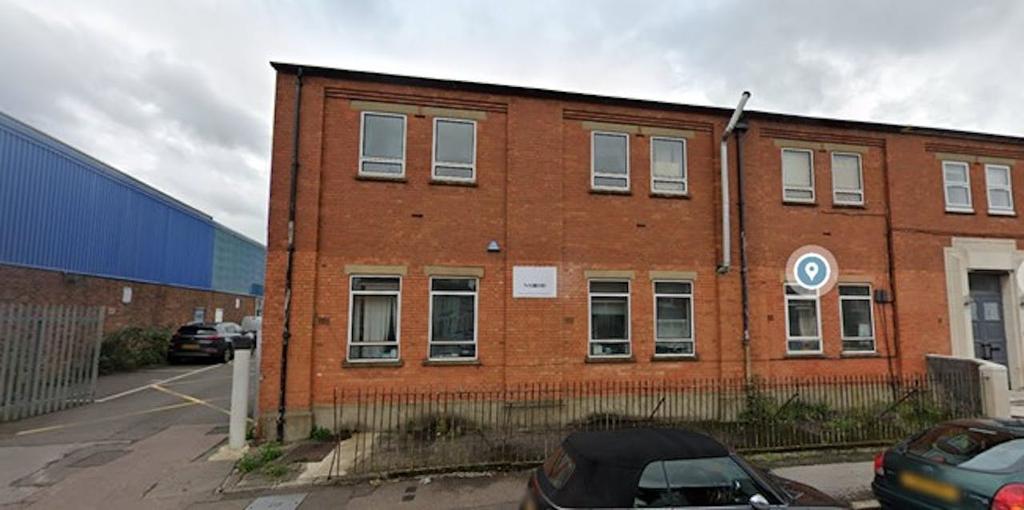 Unit 1A, Shakespeare Industrial Estate, Watford, WD24 5RY Industrial