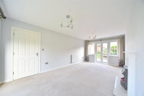 5 bedroom link detached house to rent, Old Dairy Court, Mildenhall, Bury St Edmunds, Suffolk, IP28