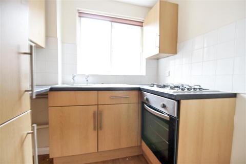 1 bedroom end of terrace house to rent, Cornwall Road, Whitehill