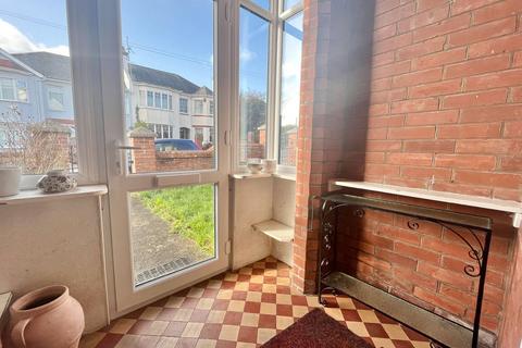 2 bedroom flat for sale, Headland Park Road, Preston, Paignton