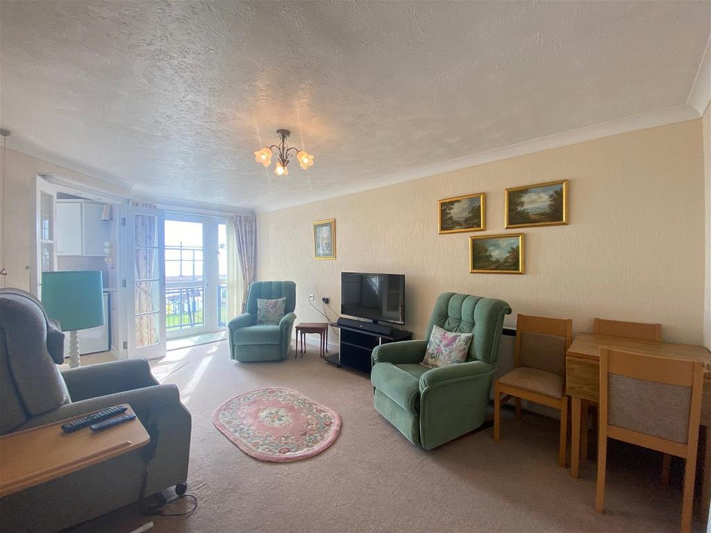 Colin Road, Paignton 1 bed apartment for sale £159,950