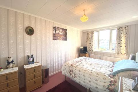 9, Sands Court Sands Road, Paignton, TQ4 6HB