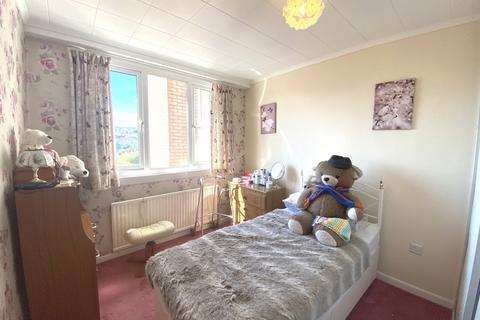 9, Sands Court Sands Road, Paignton, TQ4 6HB