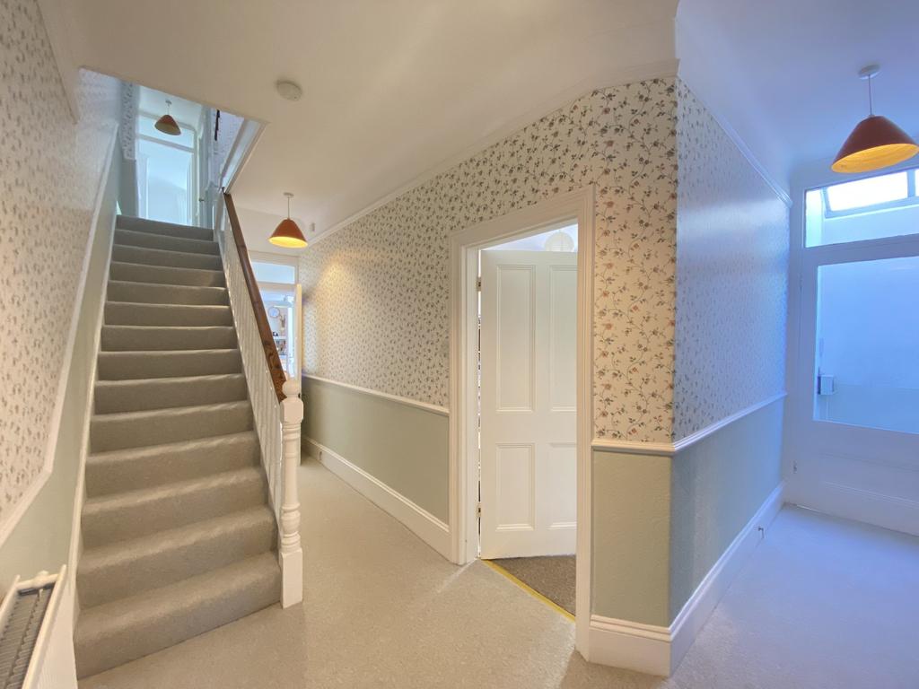 Crownhill Park Torquay 4 bed end of terrace house £440,000