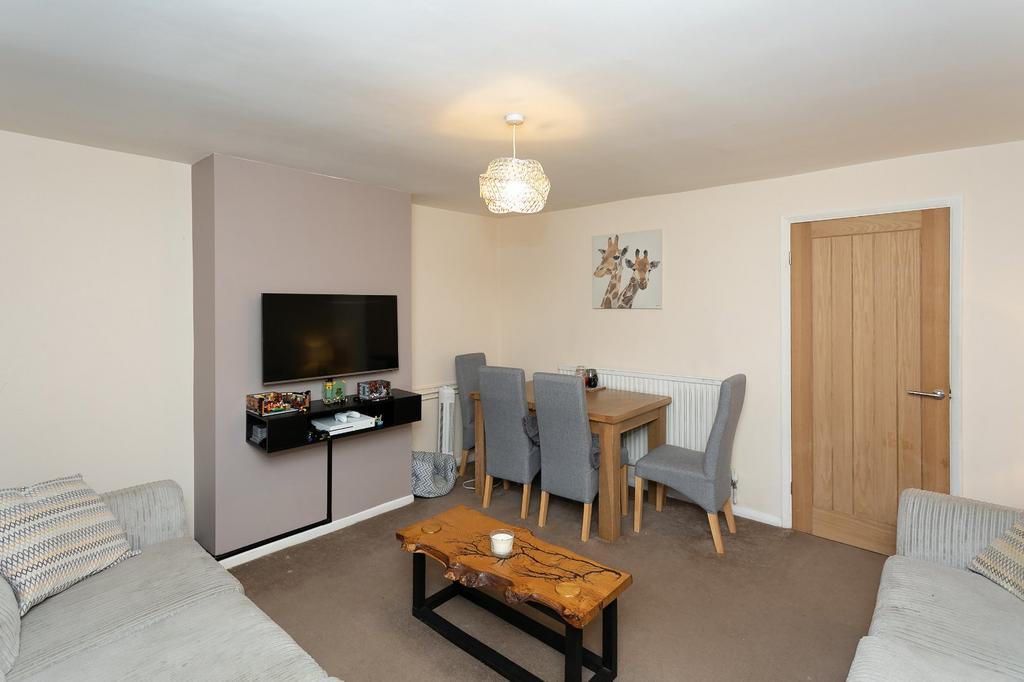 Turners Hill, Hemel Hempstead, Hertfordshire, HP2 2 bed terraced house