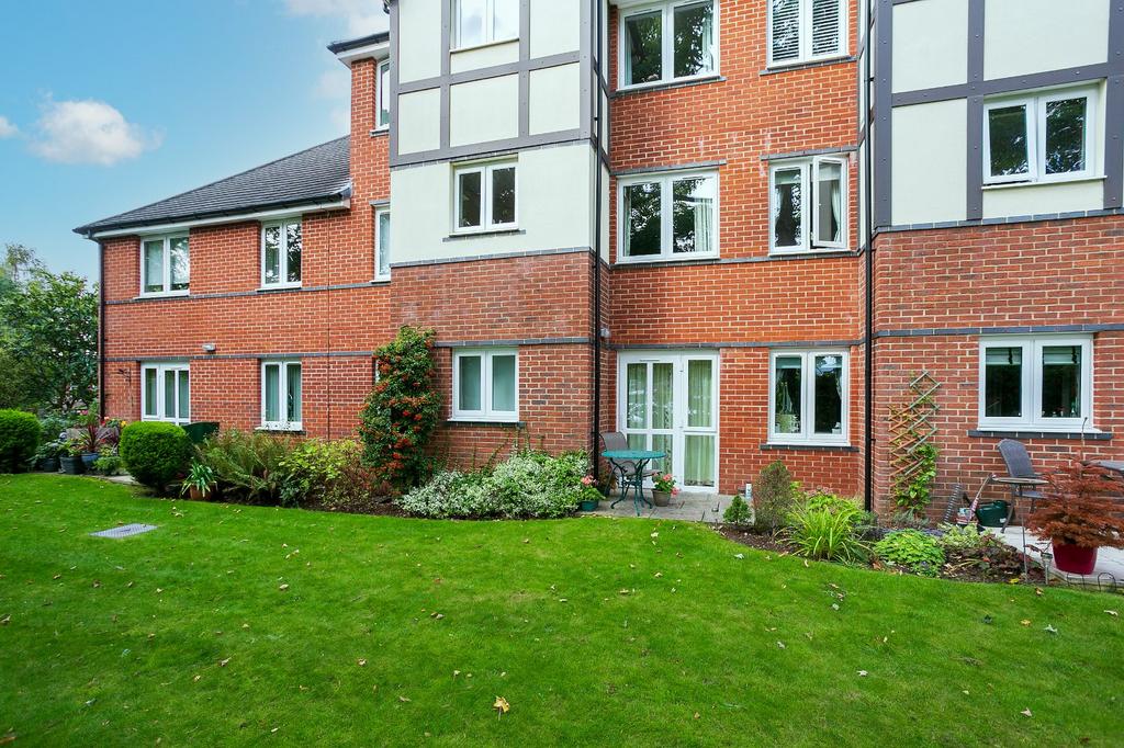 Hempstead Road, Watford, Hertfordshire, WD17 1 bed apartment for sale