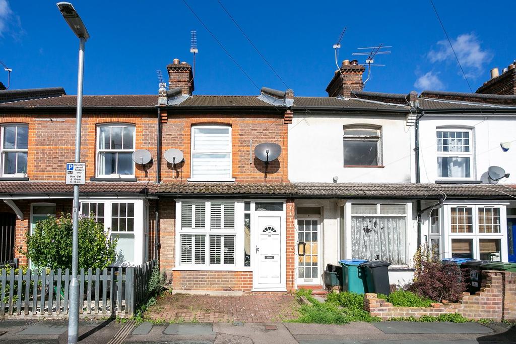 Garfield Street, Watford, Hertfordshire, WD24 2 bed terraced house £