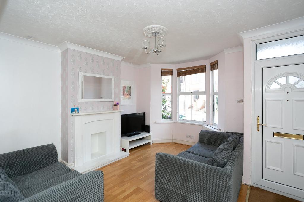 Elfrida Road, Watford, Hertfordshire, WD18 3 bed terraced house £415,000