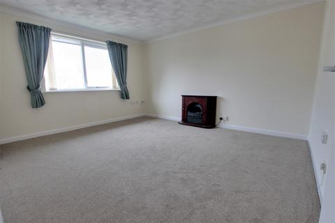 2 bedroom retirement property for sale - Oaklands Road, Havant