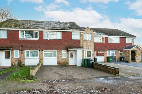 3 bedroom terraced house to rent - Greenbank Road, Watford, Hertfordshire, WD17