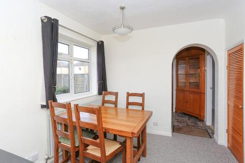 4 bedroom end of terrace house to rent - Kingswood Road, Watford, Hertfordshire, WD25