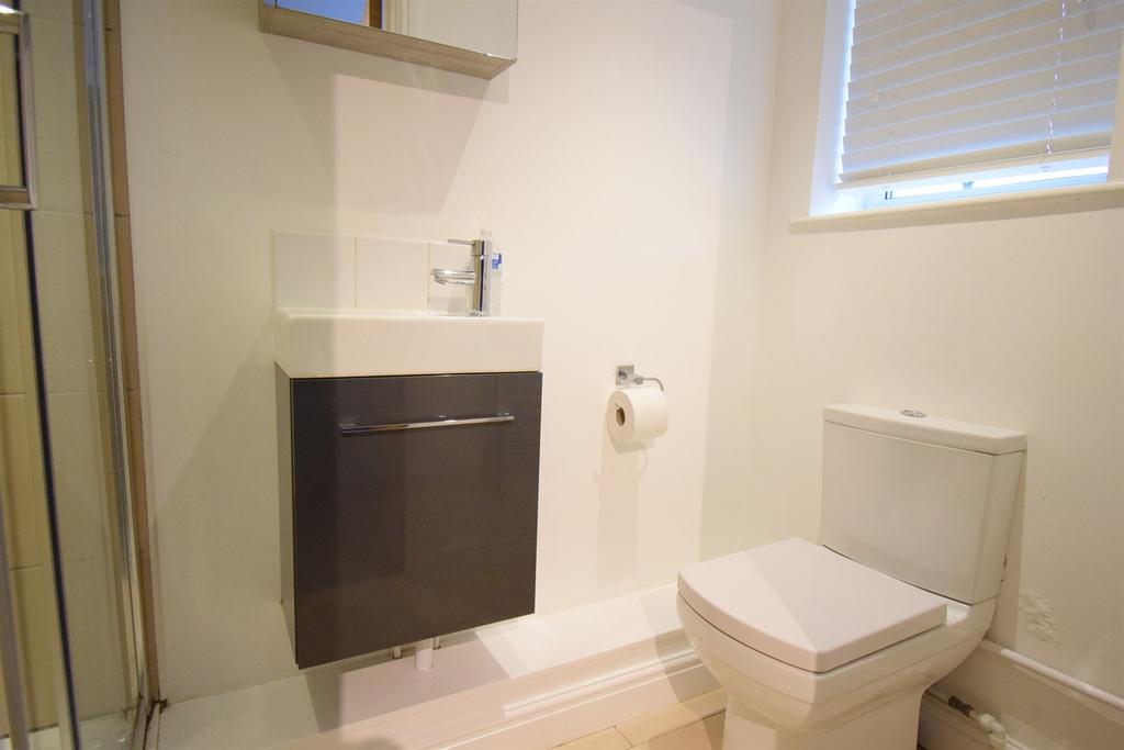 Shower+room