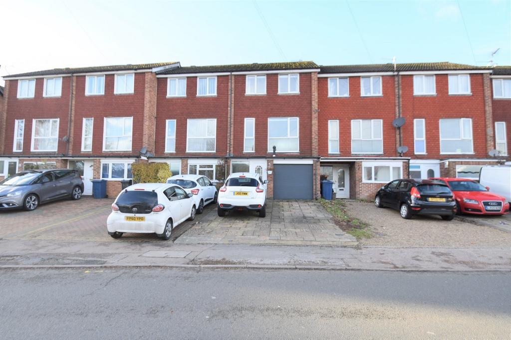 Bellingdon Road, Chesham, HP5 3 bed terraced house for sale £475,000