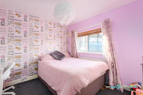356 Lowedges Road, Sheffield, S8 7JF