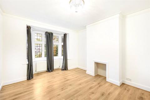 4 bedroom house to rent, Broomhill Road, London