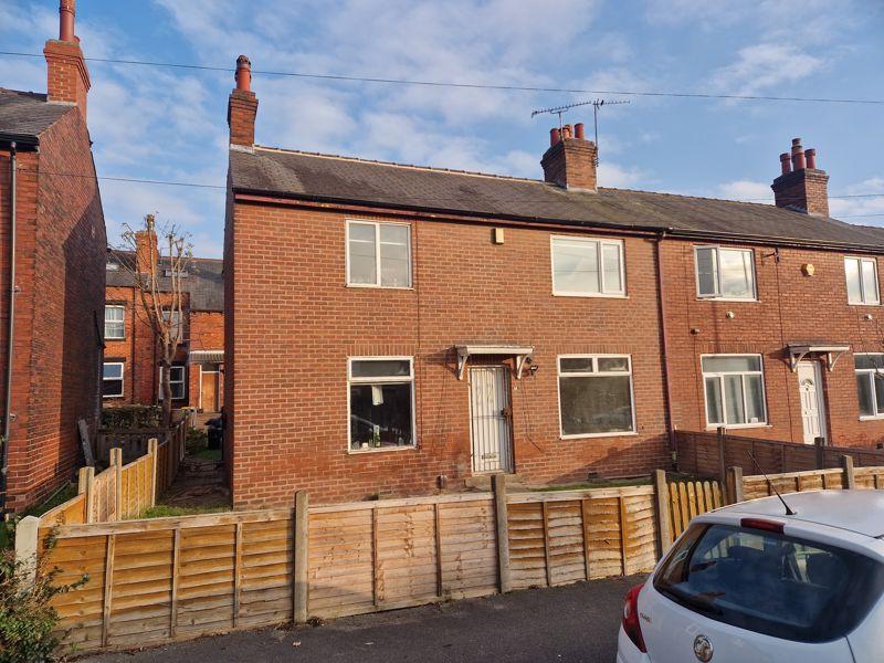 Langdale Avenue, Leeds 4 bed semidetached house £250,000