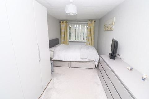 4 Beda Hill, Blaydon-on-tyne, NE21 4BD