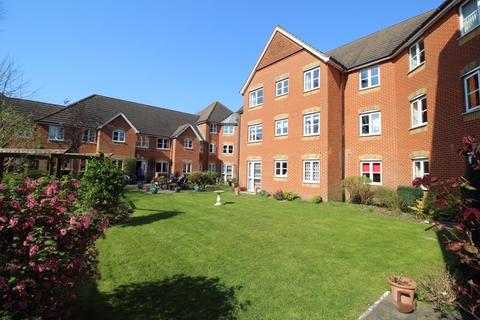 1 bedroom apartment for sale - HILLCROFT COURT, CATERHAM ON THE HILL