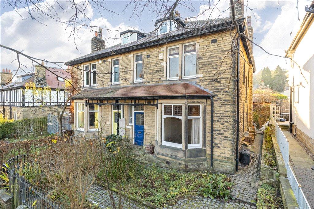 Wheatley Avenue, Ilkley, West Yorkshire 4 bed semi-detached house - £ ...