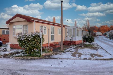 undefined, Acacia Avenue, Scunthorpe